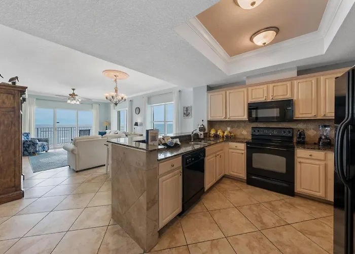 Apartment Crystal Shores West 208 By Youngs Suncoast