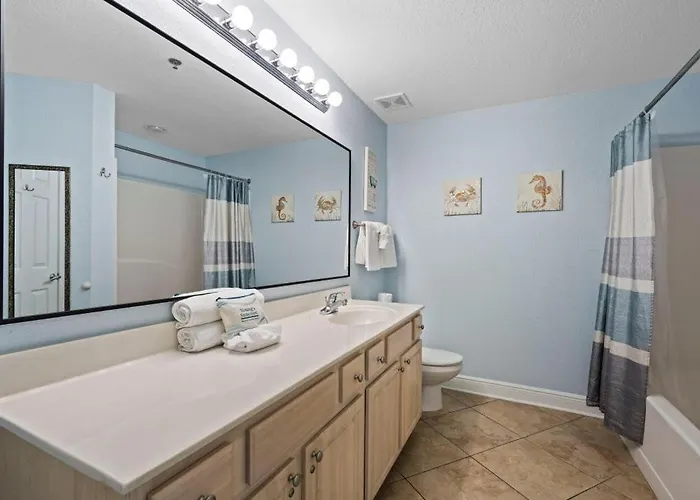 Apartment Crystal Shores West 208 By Youngs Suncoast *